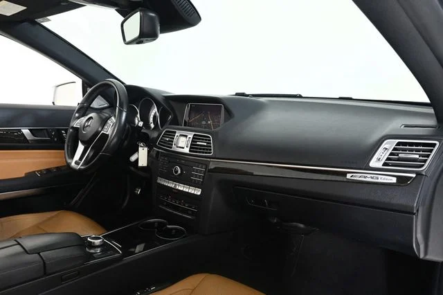 2016 Mercedes-Benz E-Class 8