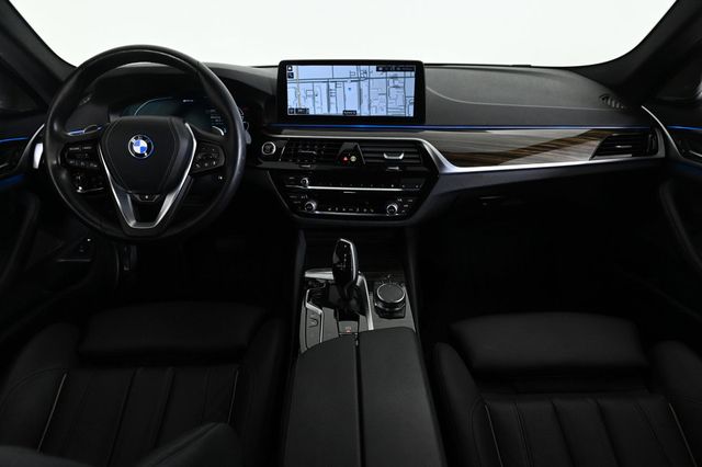 2023 BMW 5 Series 6