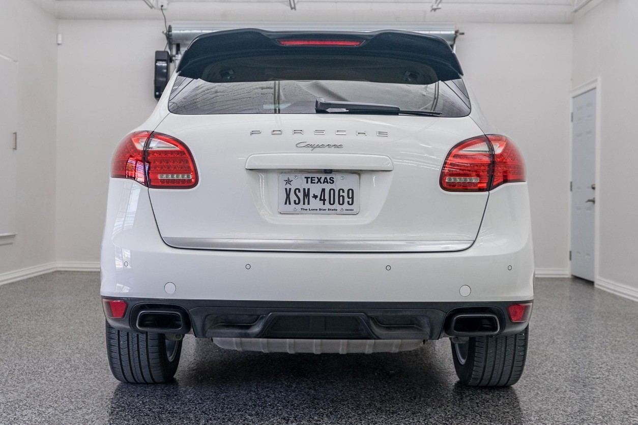 Porsche Cayenne 5